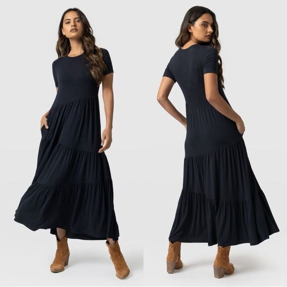 NWOT Saint+Sofia Greenwich Asymmetric Short Sleeve Maxi Dress Flowy Navy - Picture 1 of 13